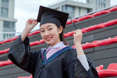 上海对外经贸大学在职研究生