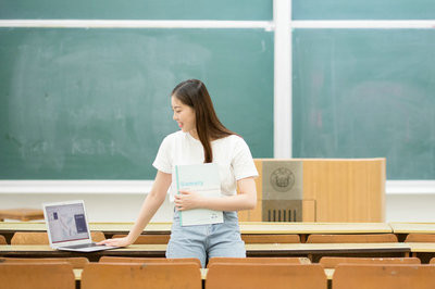 报考云南在职研究生能获得什么证？