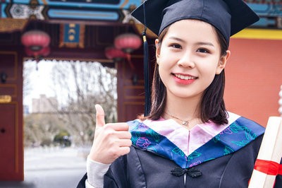 华东交通大学在职研究生招生网站是哪个？