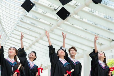 会计学在职研究生容易考吗，毕业能拿到什么证？