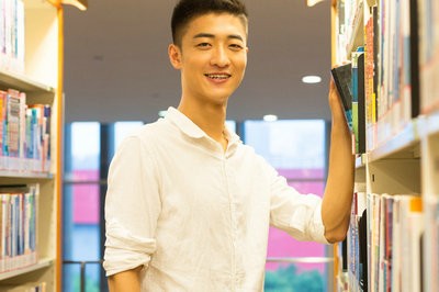 就读光学工程在职研究生上课模式是怎样的？