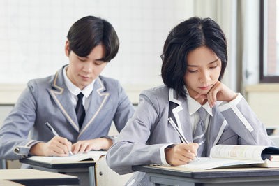 报考交通运输工程在职研究生的收费标准是怎样的？