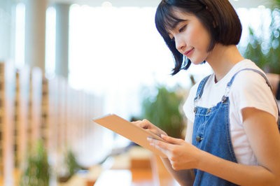 就读国民经济学在职研究生是怎么上课的？