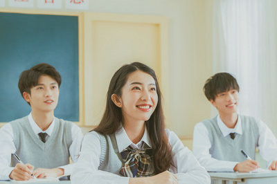 2023年本科有学位报考社会医学与卫生事业管理在职研究生流程是怎样的？
