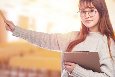 2023年华东师范大学在职研究生考试分数线高吗？
