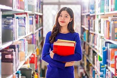 北京在职研究生报名门槛高吗？