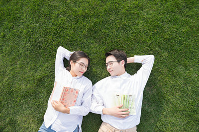 报考南京审计大学在职研究生考试考英语吗？