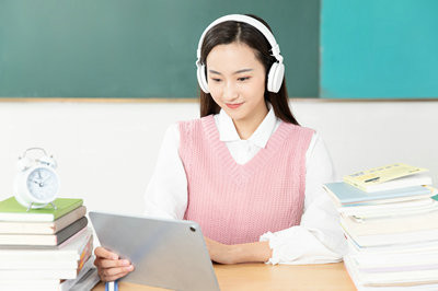 EU商学院国际硕士可以通过什么途径报名？