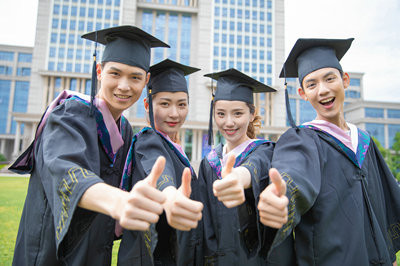 英语不好可以报考胡安卡洛斯国王大学国际硕士吗？