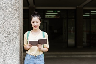 西班牙武康大学国际硕士学位靠谱吗？