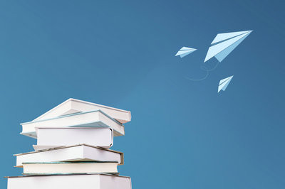 俄罗斯圣彼得堡国立工业技术与设计大学国际硕士报名时间在几月？