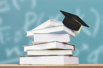 报考英国华威大学国际硕士怎么平衡工作和学习？