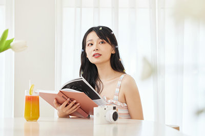 世界经济在职研究生就读有年龄限制吗？