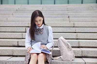 报考物理学在职研究生很难吗？